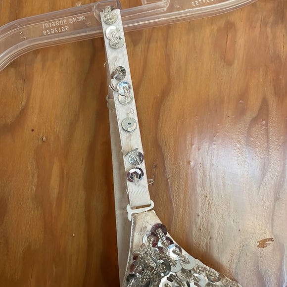 Long black and sequin dress - Picture 9 of 9